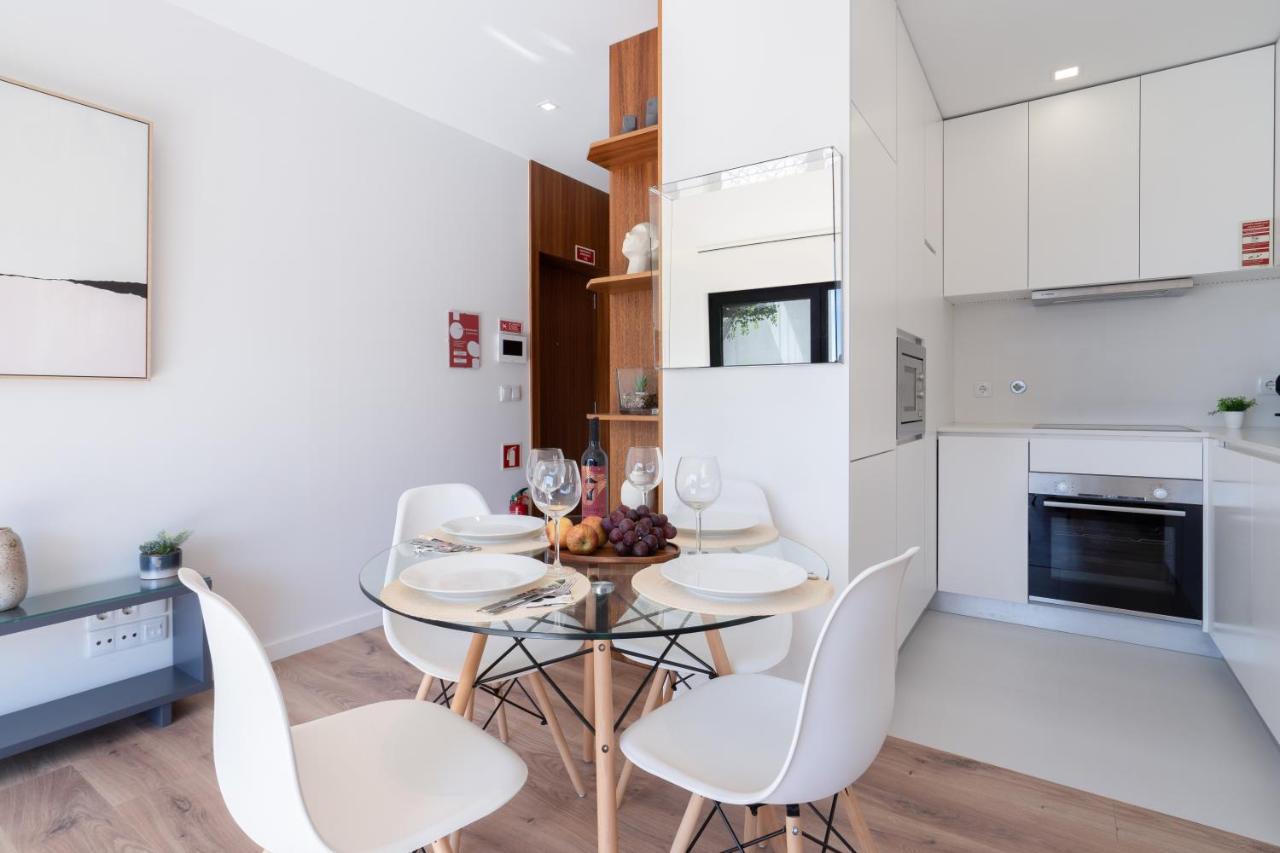 Apartamento Host Wise - Bright & Contemporary Flat - Ace Location