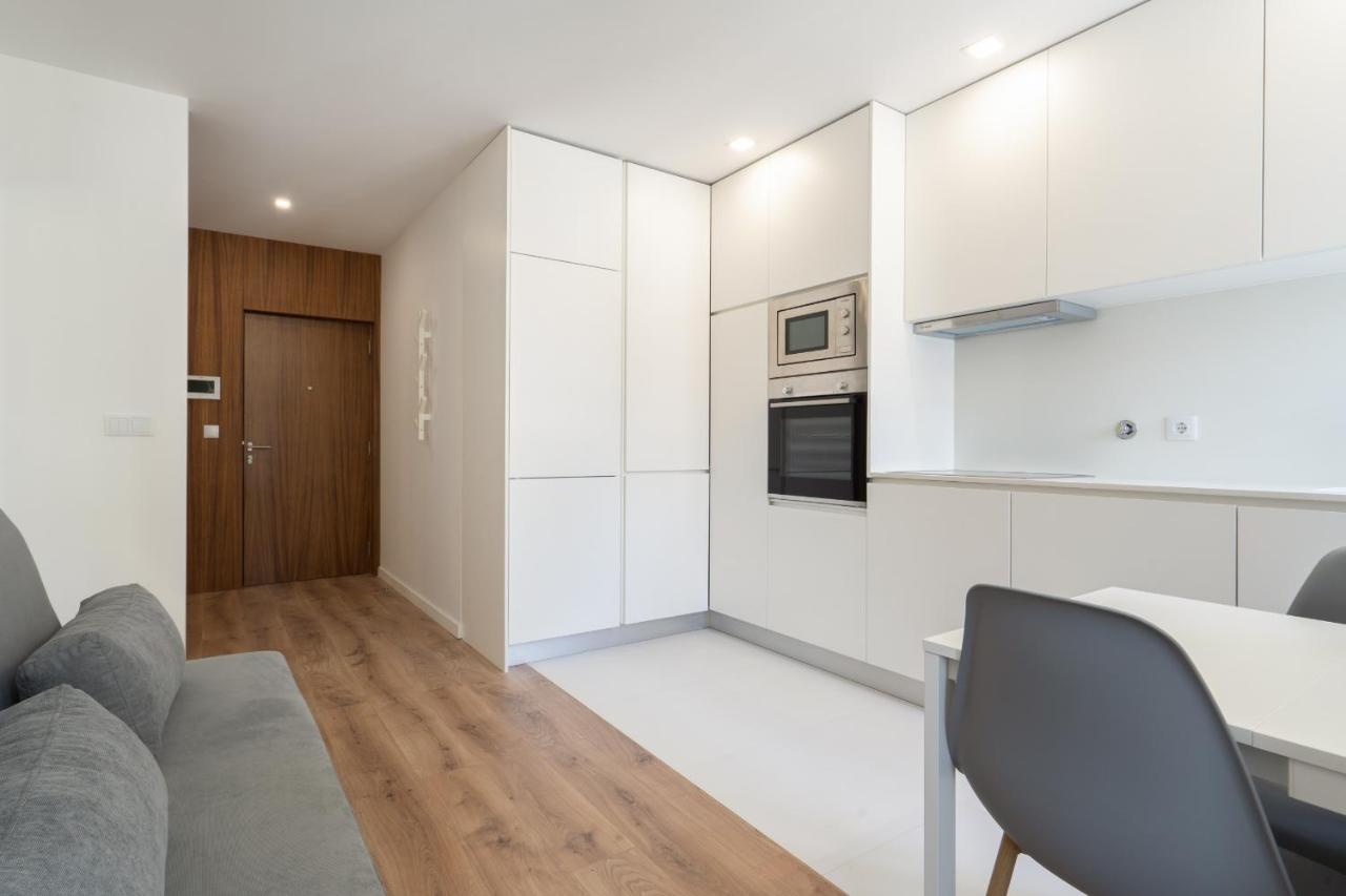 Apartamento Host Wise - Bright & Contemporary Flat - Ace Location